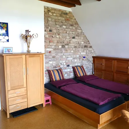 Haus Achterwiek - Ferienapartment Wolgast