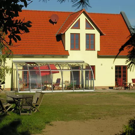 Haus Achterwiek - Ferienapartment Appartamento Wolgast